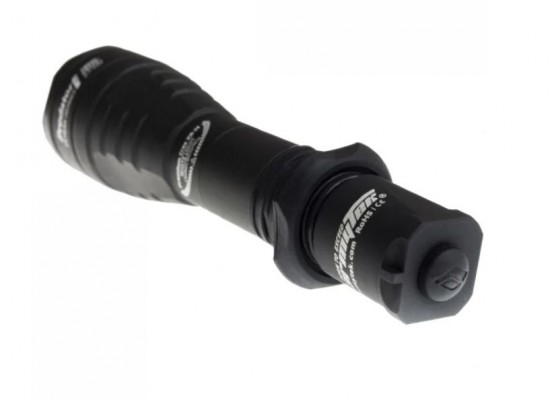 Фонарь Armytek Predator XP-E2 200 lm свет зелёный